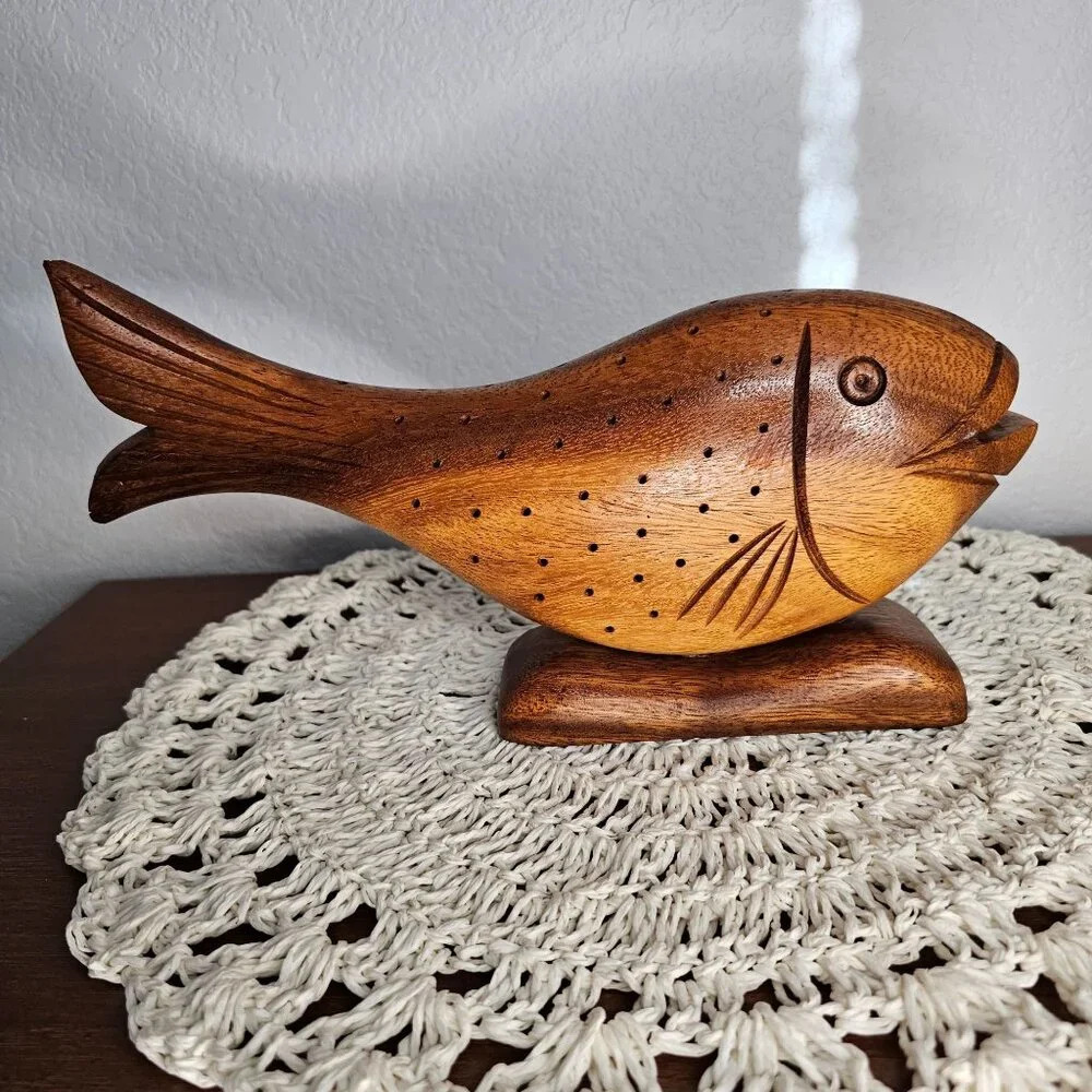Vintage Mode Century Modern Monkey Pod Fish‎ Sculpture Hawaii 1962